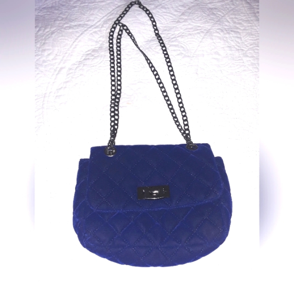 DESIGN LAB ELEGANT BLUE VELVET QUILTED CHAIN SHOULDER BAG